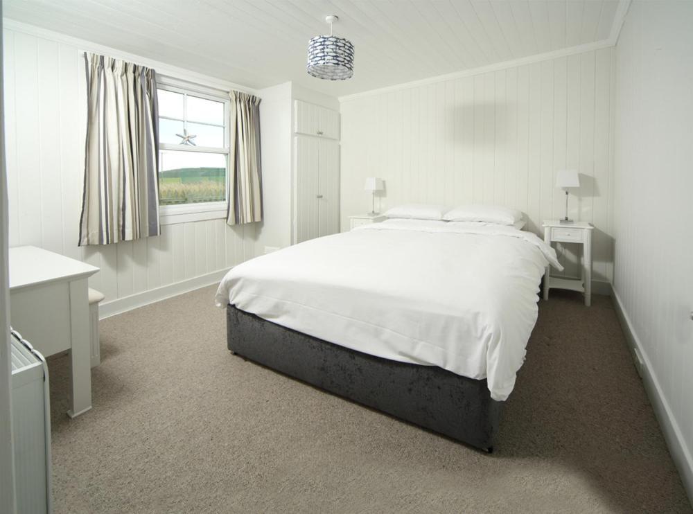 Point Cottages, Apartment *